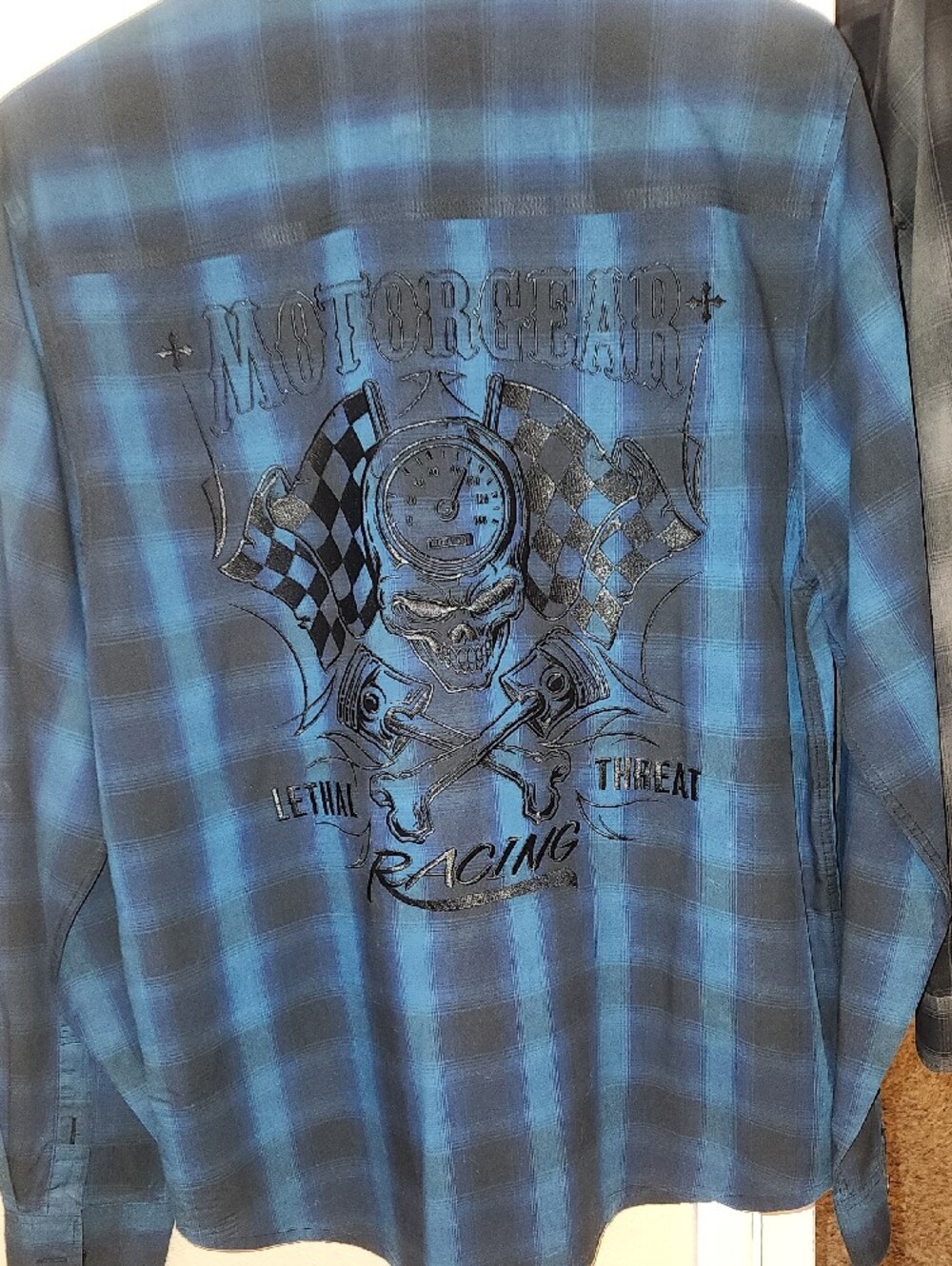 Men's Blue Plaid Button-Down Shirt - Picture 6 of 7